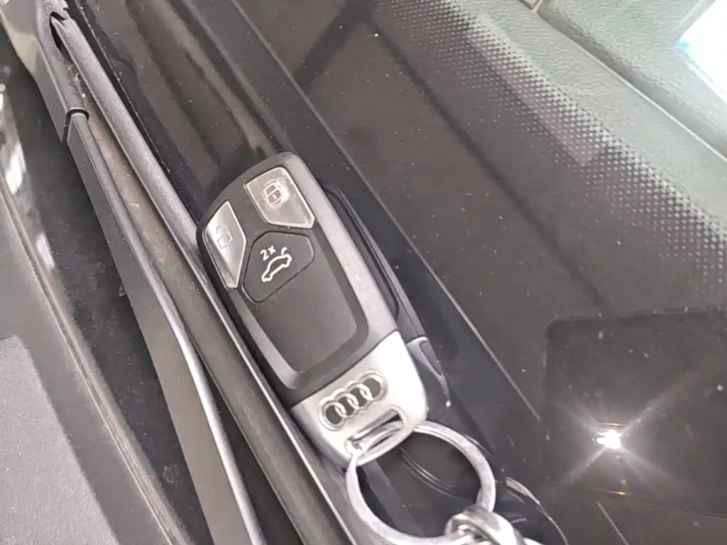 Audi A4L — миниатюра 9