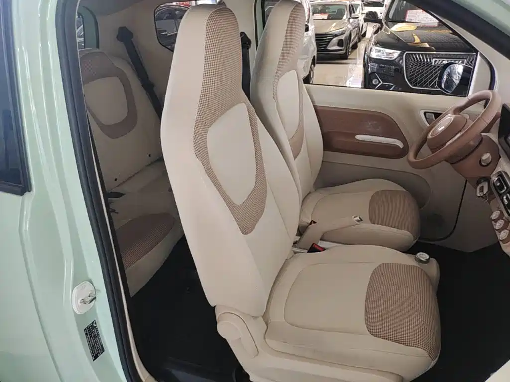 Wuling MINIEV — миниатюра 25