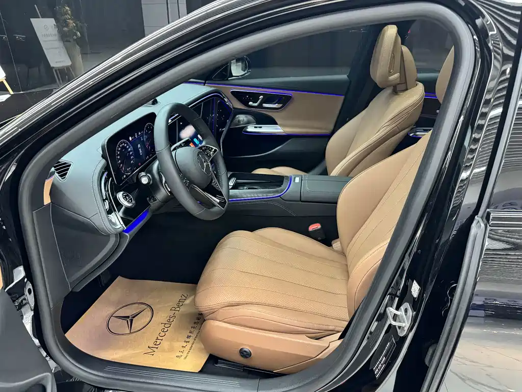 Mercedes-Benz E-Class (Import) — миниатюра 9