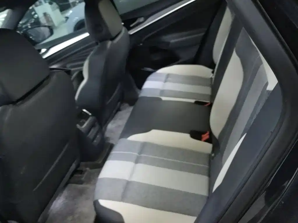Volkswagen ID.4 Crozz — миниатюра 17