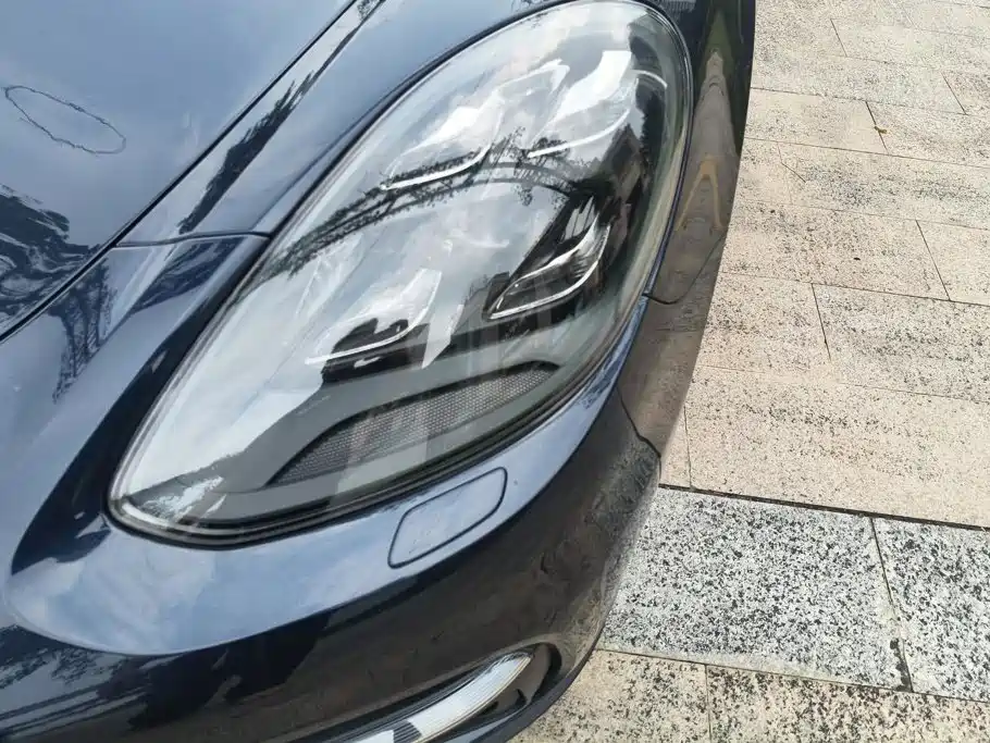 Porsche Panamera — миниатюра 5