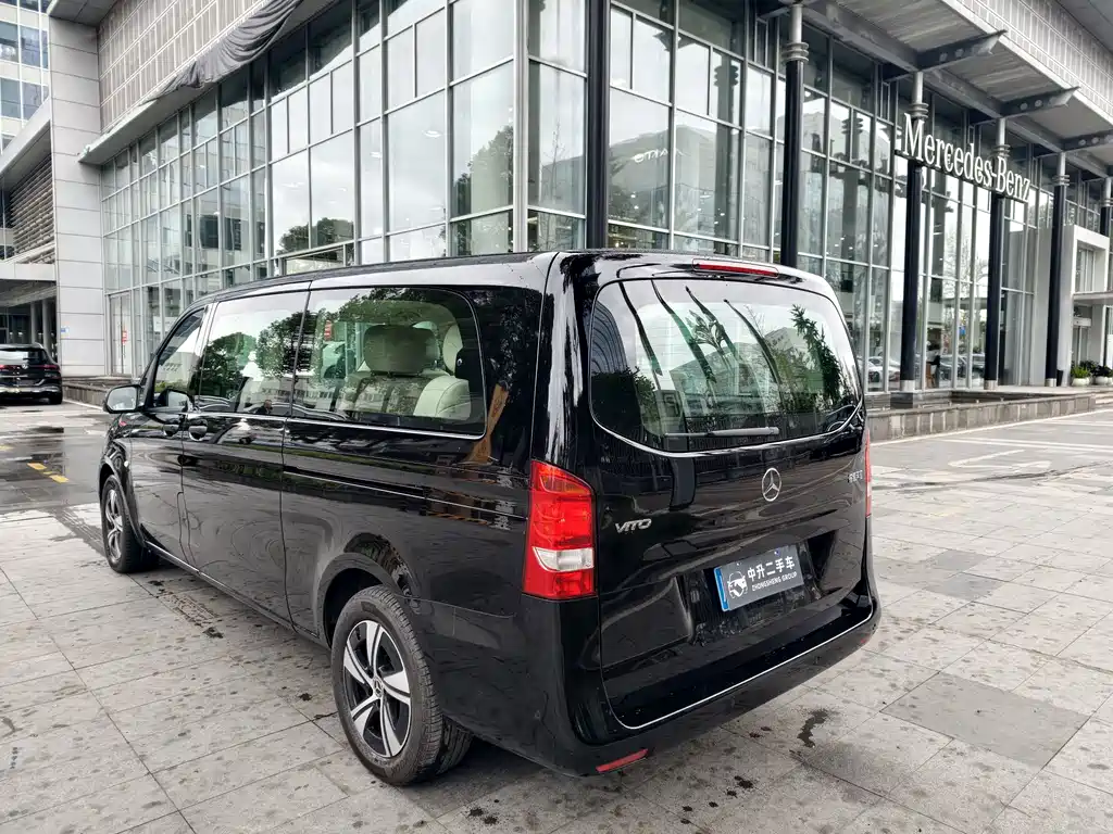 Mercedes-Benz Vito — миниатюра 17