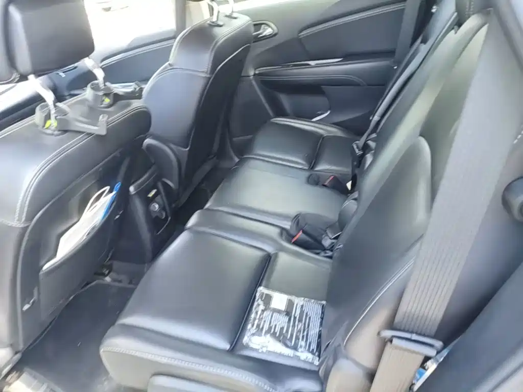 Dodge Journey — миниатюра 17