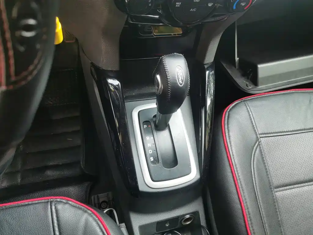 Ford Ecosport — миниатюра 11