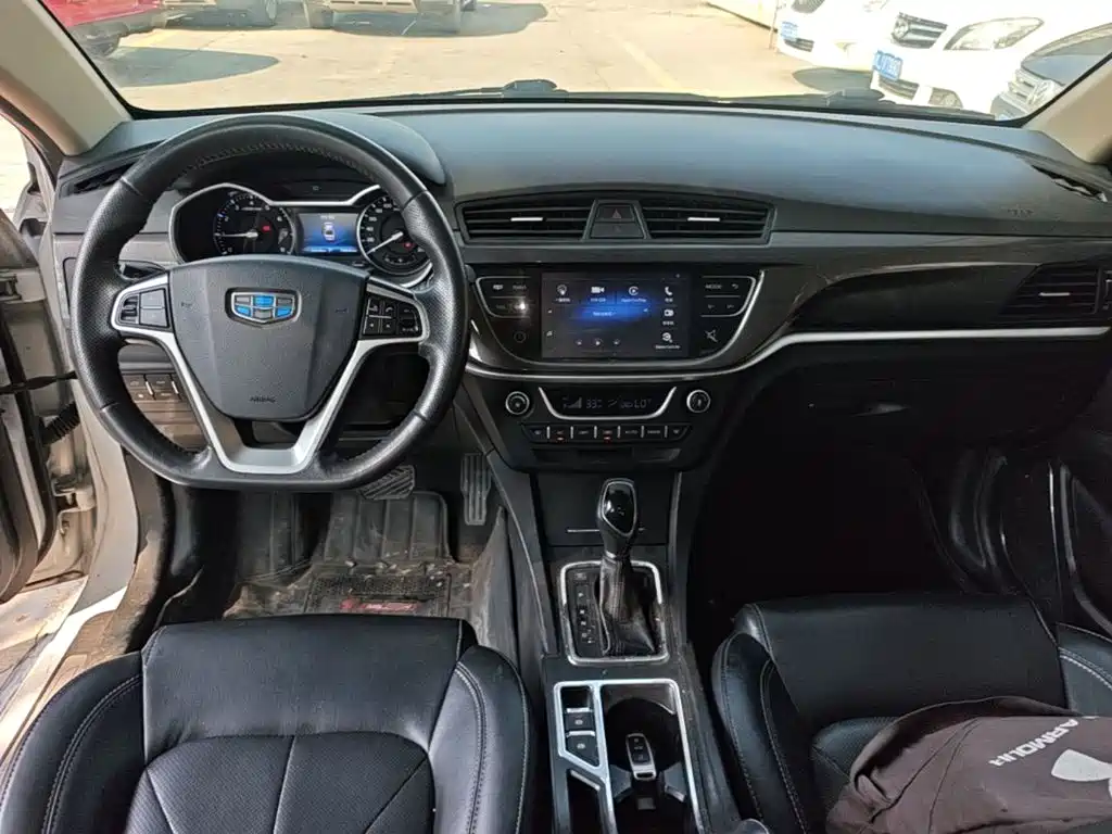 Geely Emgrand — миниатюра 10