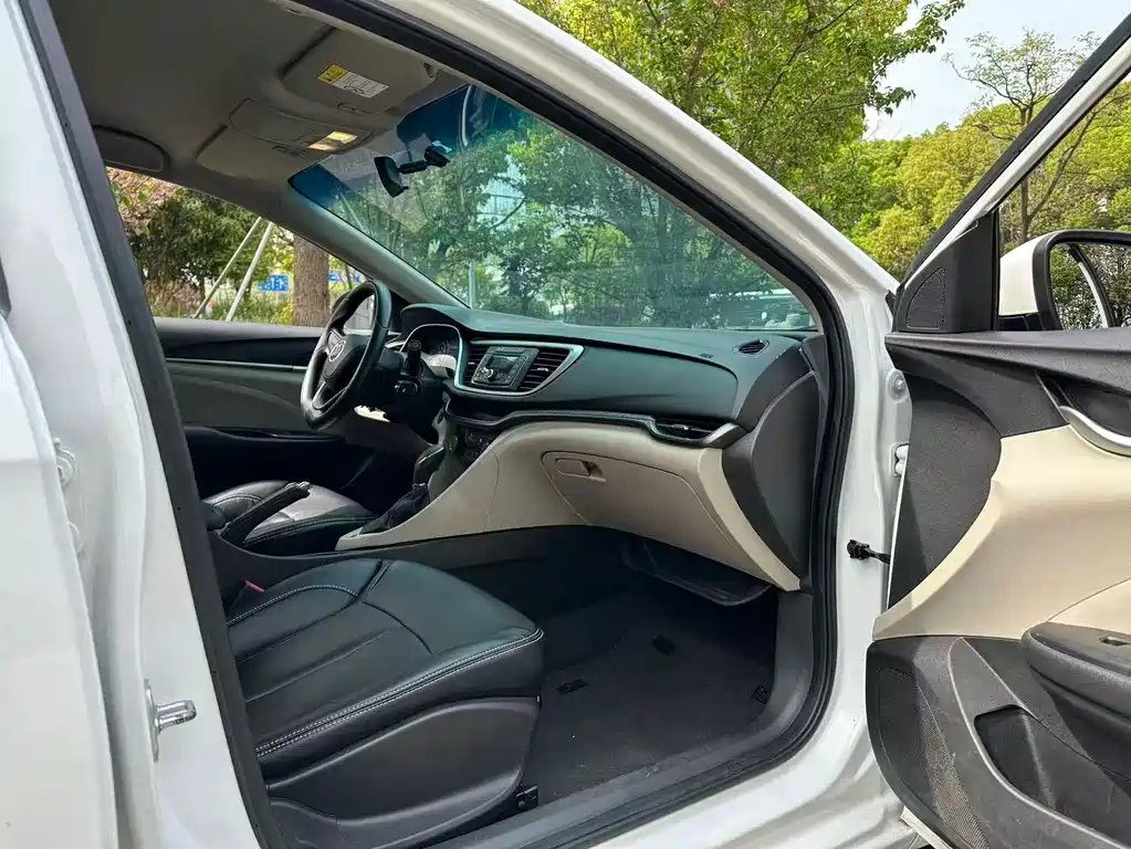 Buick Excelle — миниатюра 7