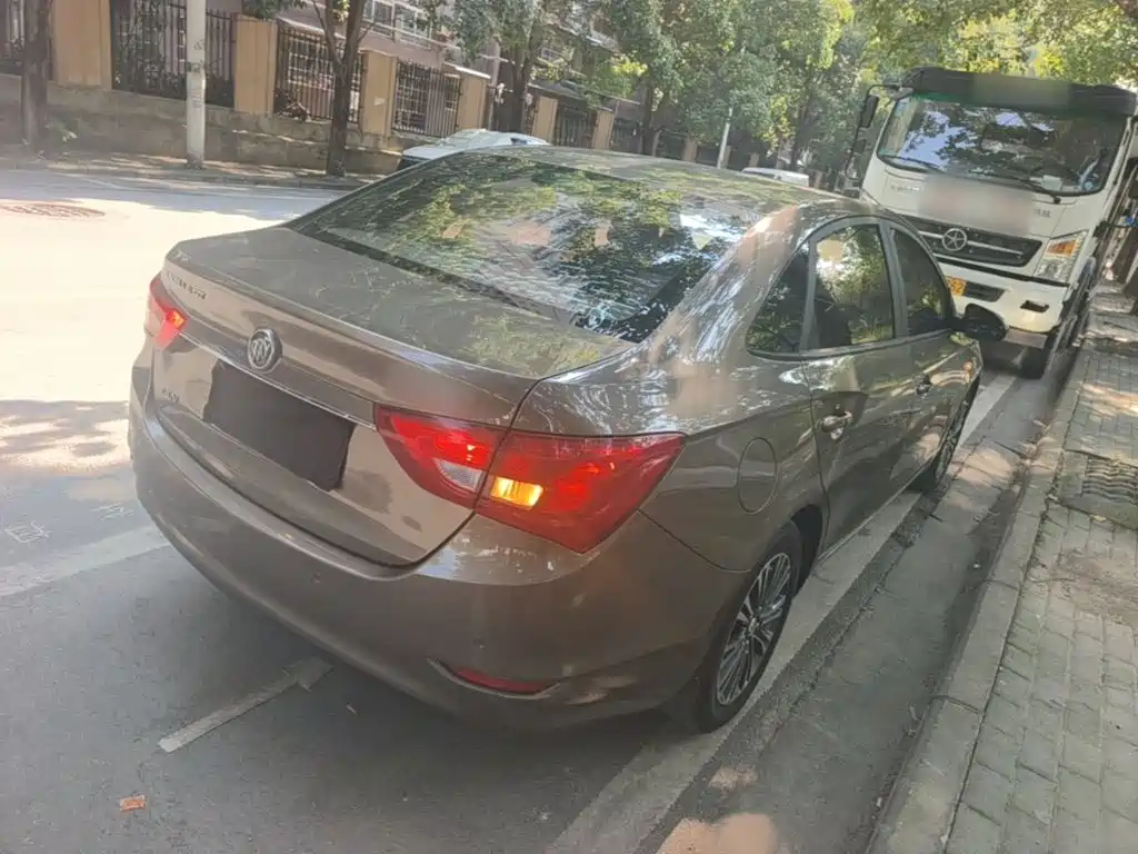 Buick Excelle — миниатюра 7