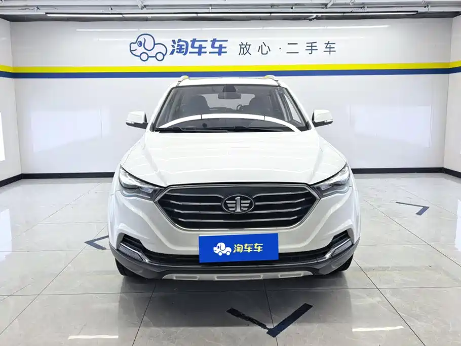 Bestune X40 — миниатюра 2