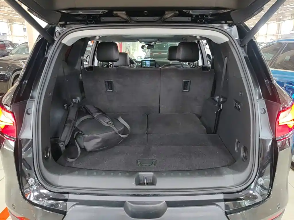 Chevrolet Blazer — миниатюра 19