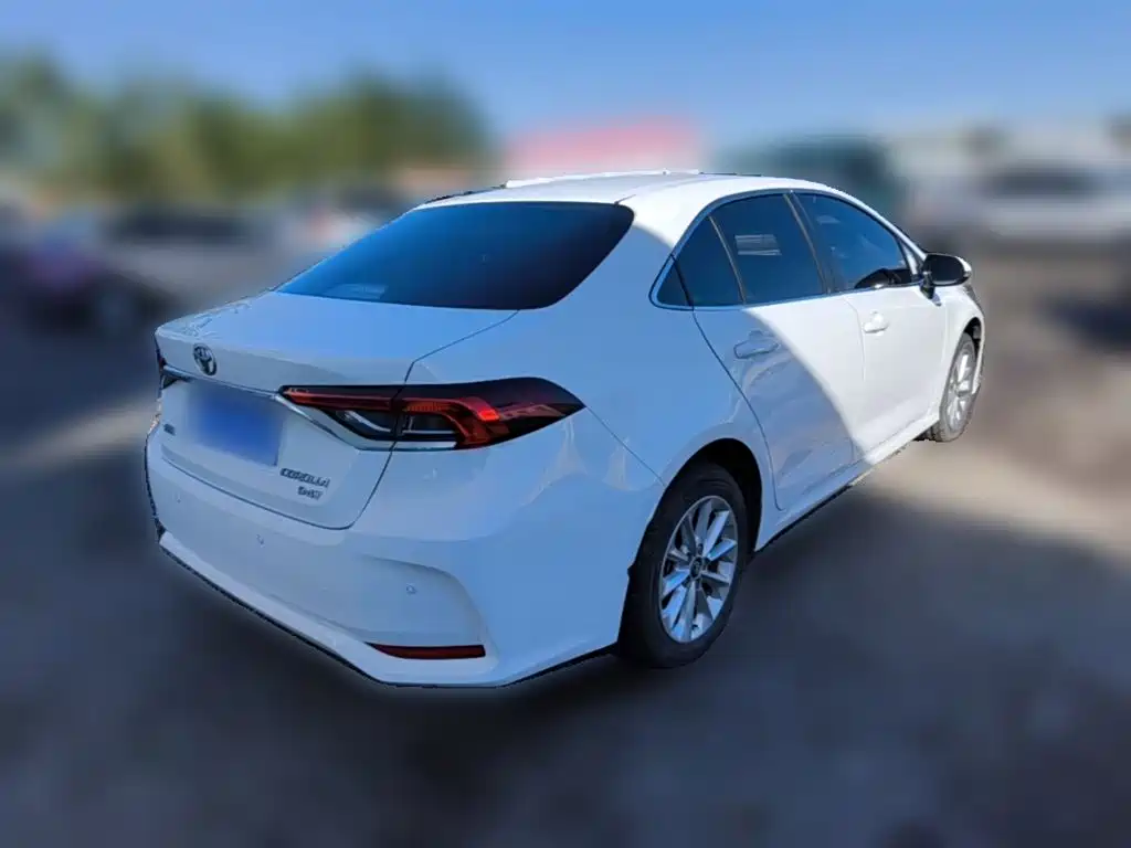 Toyota Corolla — миниатюра 10