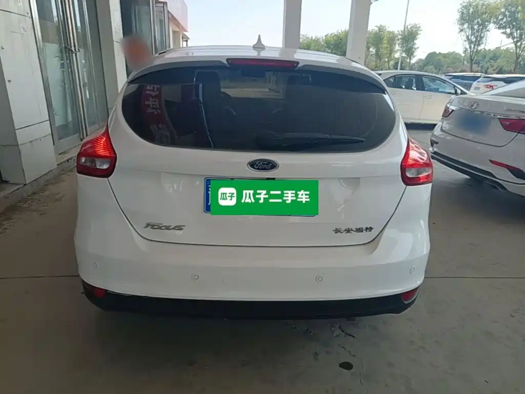 Ford Focus — миниатюра 6