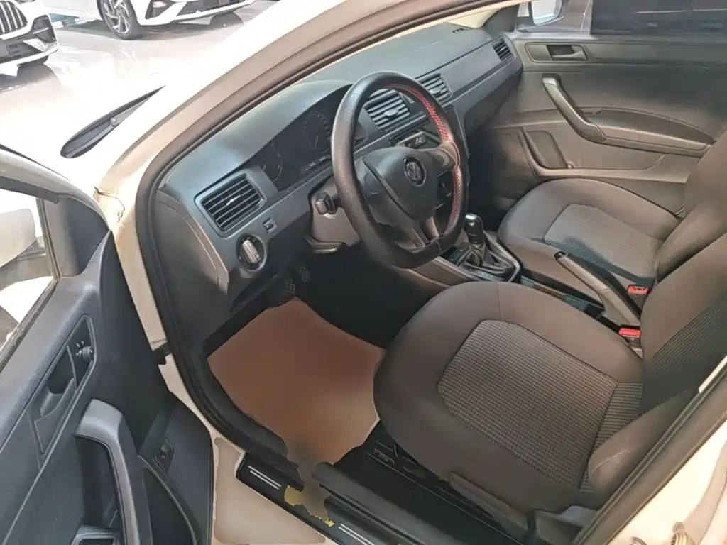 Volkswagen Santana — миниатюра 16