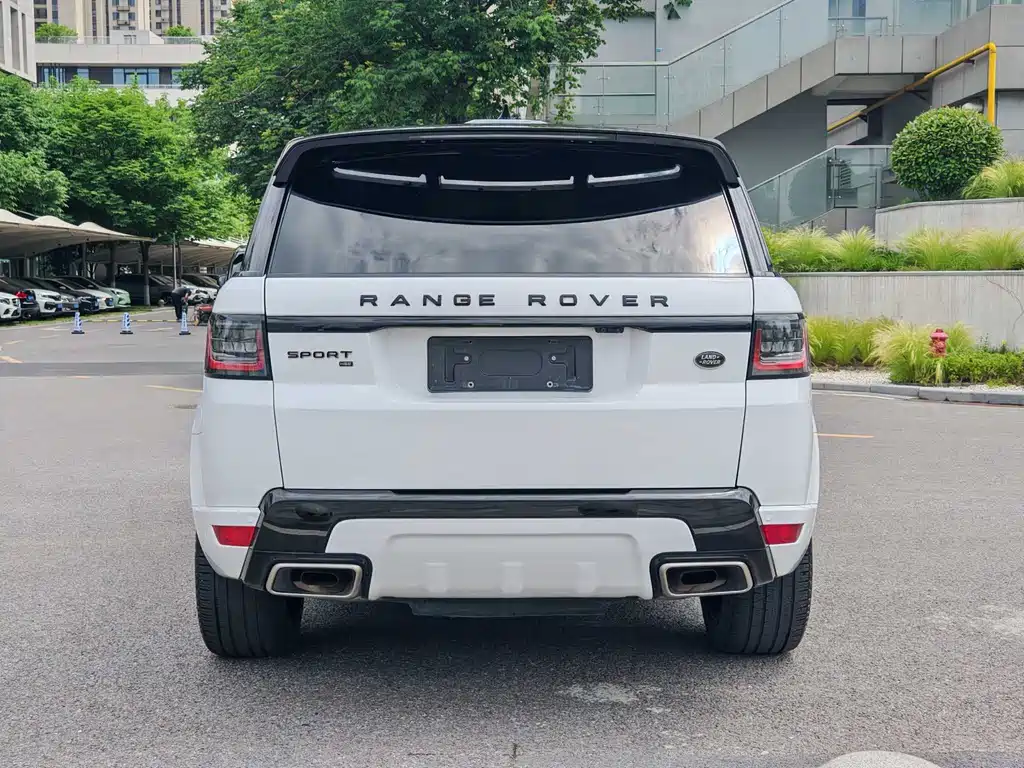 Land Rover Sport — миниатюра 6