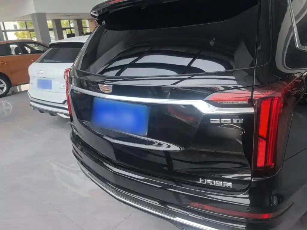 Cadillac XT6 — миниатюра 6