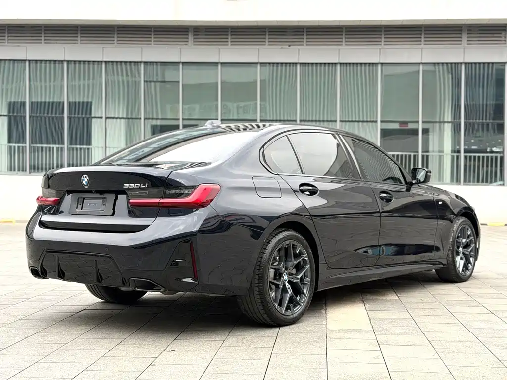 BMW 3 Series — миниатюра 7