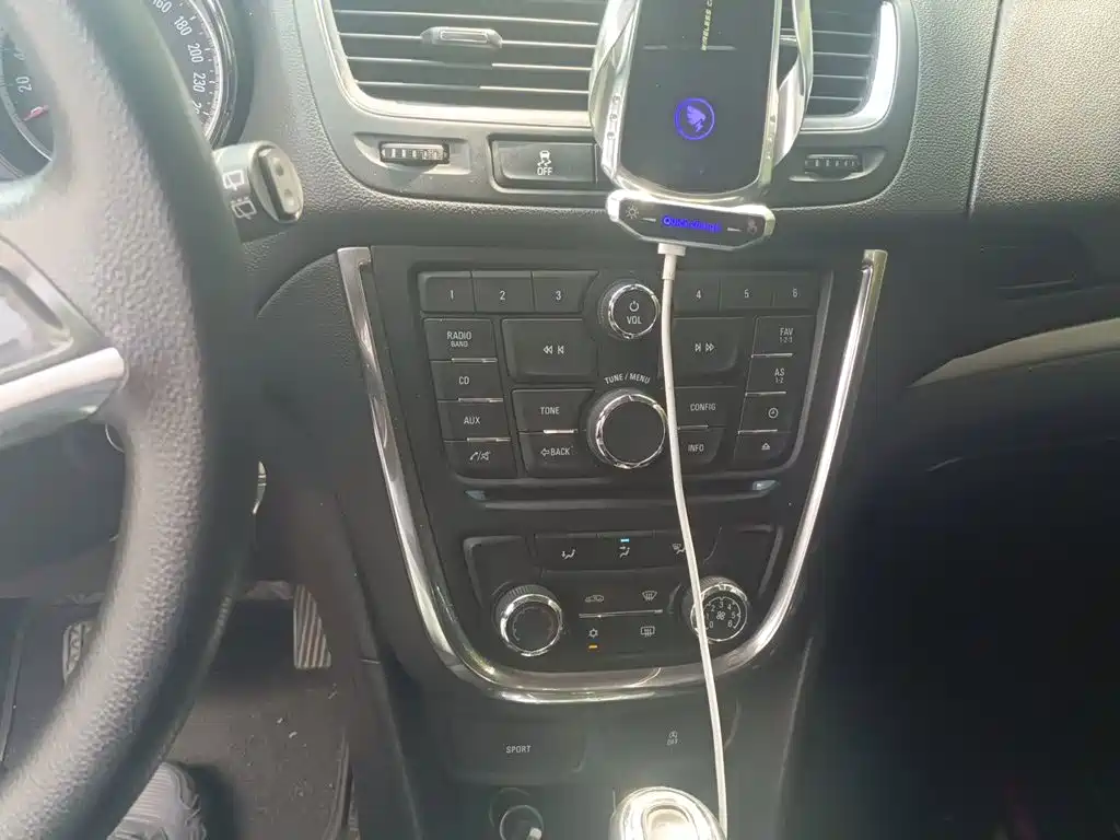 Buick Encore — миниатюра 10