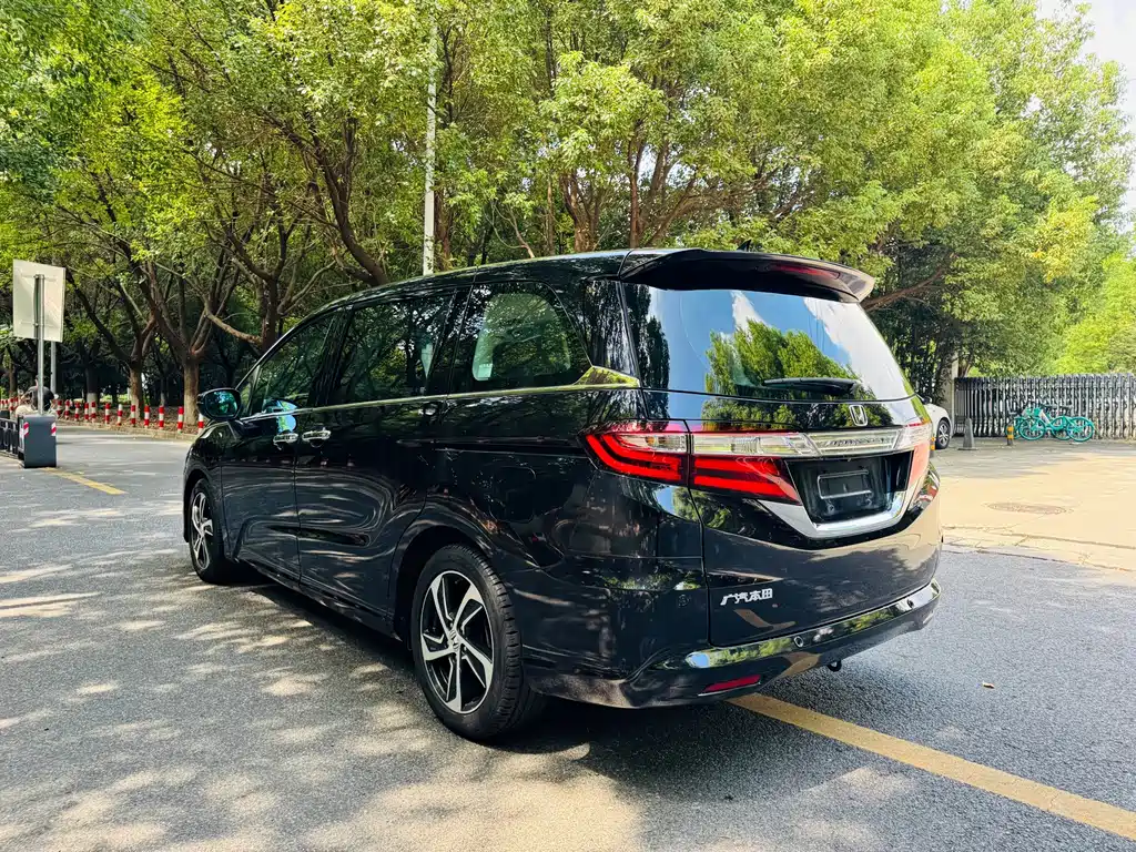 Honda Odyssey — миниатюра 11