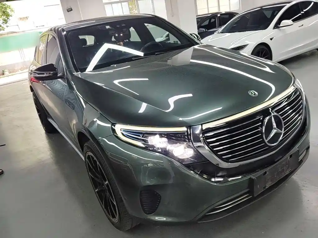 Mercedes-Benz EQC — миниатюра 4