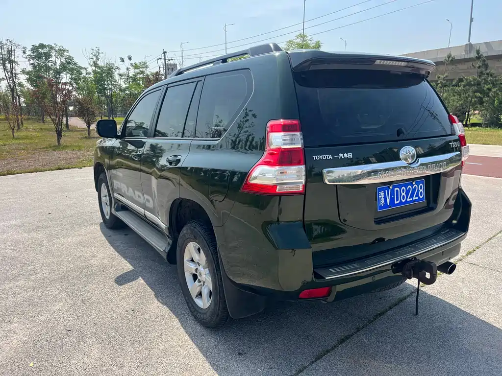 Toyota Prado — миниатюра 7