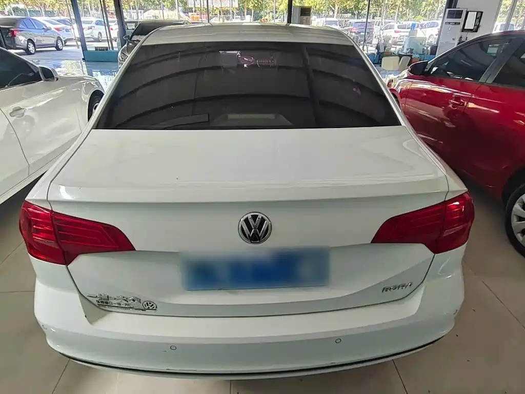Volkswagen Bora — миниатюра 6