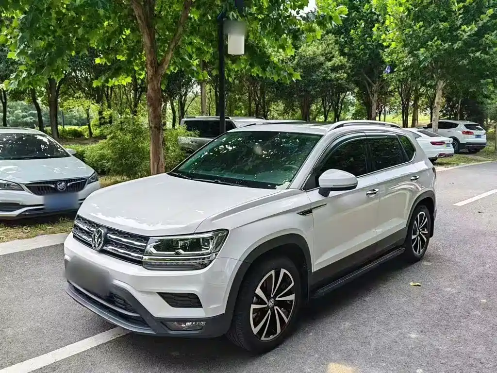 Volkswagen Tharu — миниатюра 2
