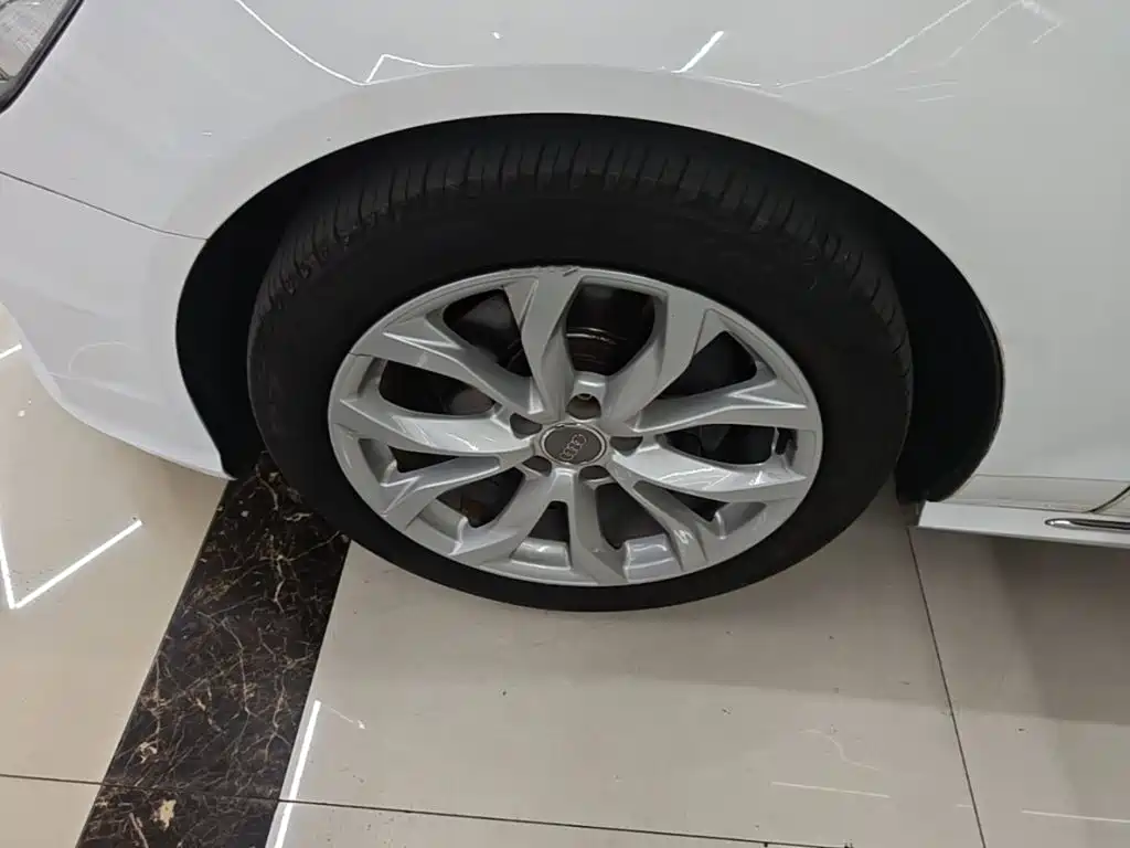 Audi A6L — миниатюра 23