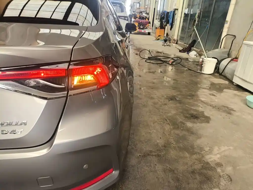 Toyota Corolla — миниатюра 8