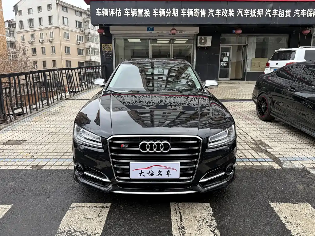 Audi S8 — миниатюра 2