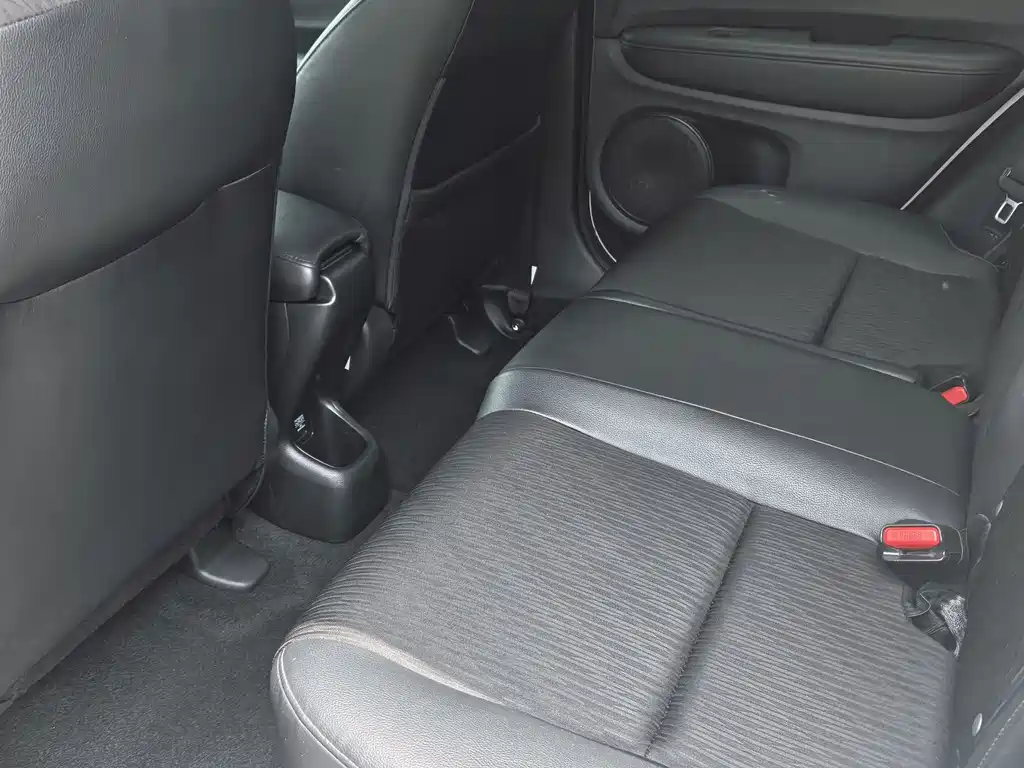 Honda Vezel 220 TURBO CVT Luxury Edition, фото 5