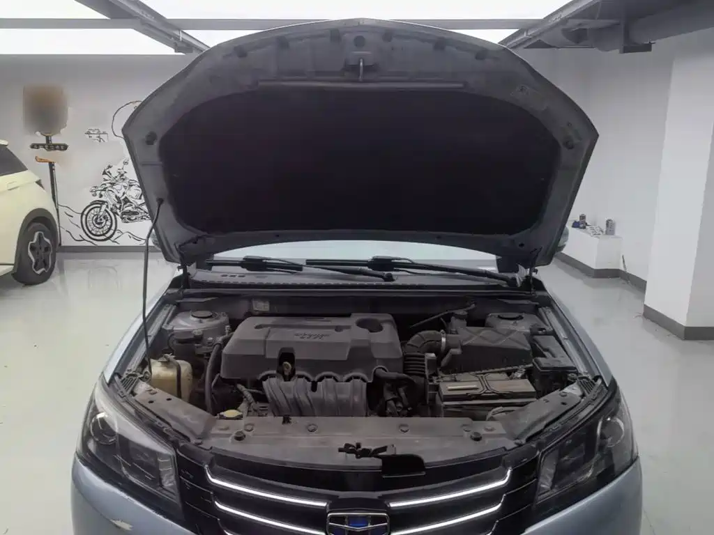 Geely Emgrand — миниатюра 20