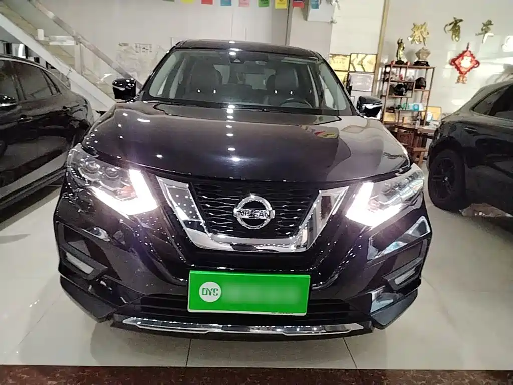 Nissan X-Trail — миниатюра 3