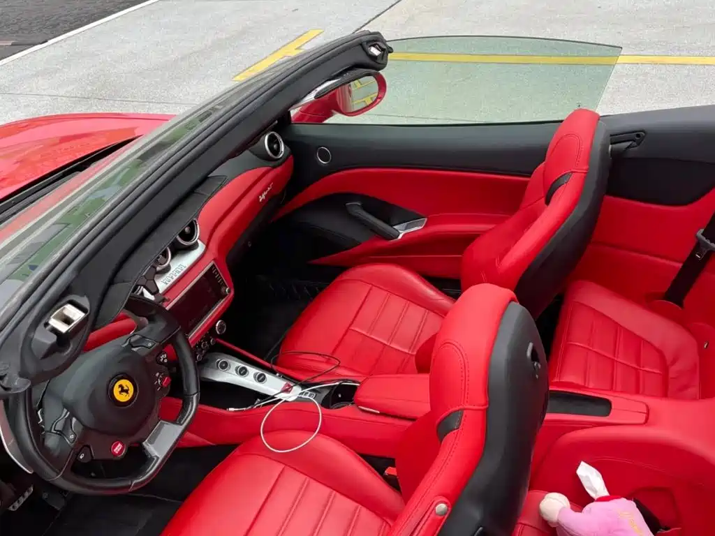 Ferrari California T — миниатюра 6