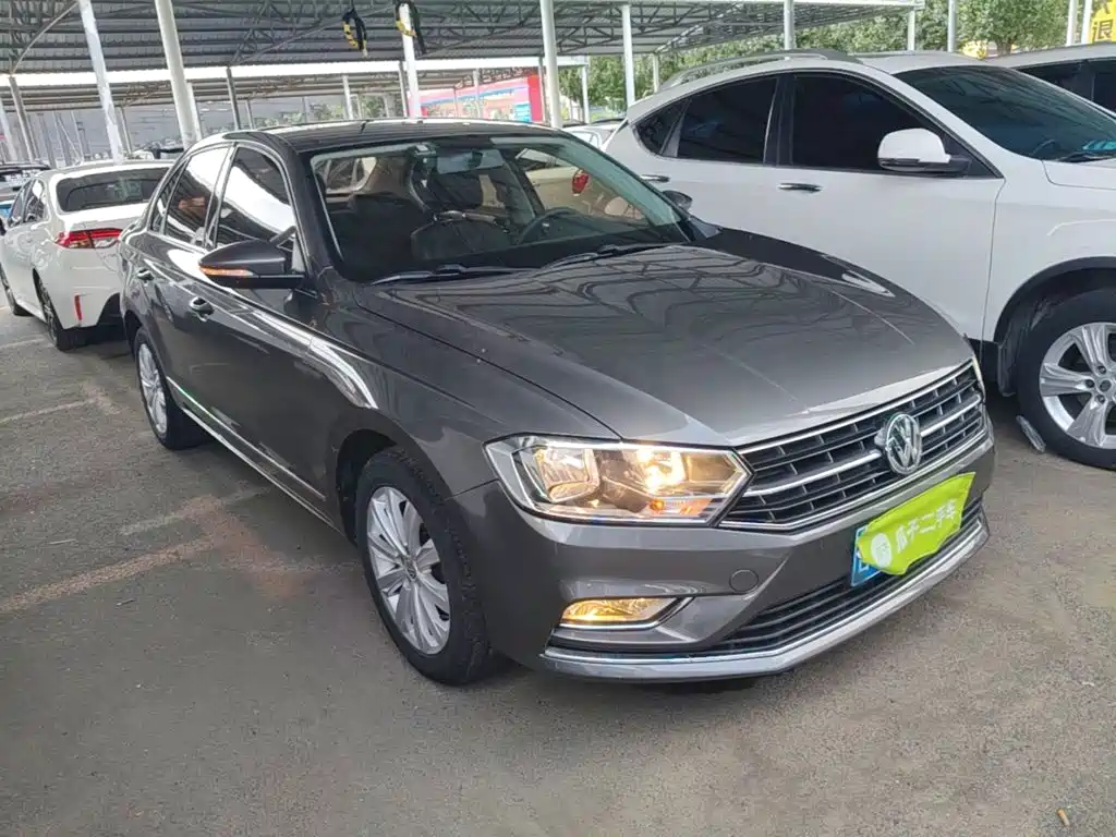 Volkswagen Bora — миниатюра 4