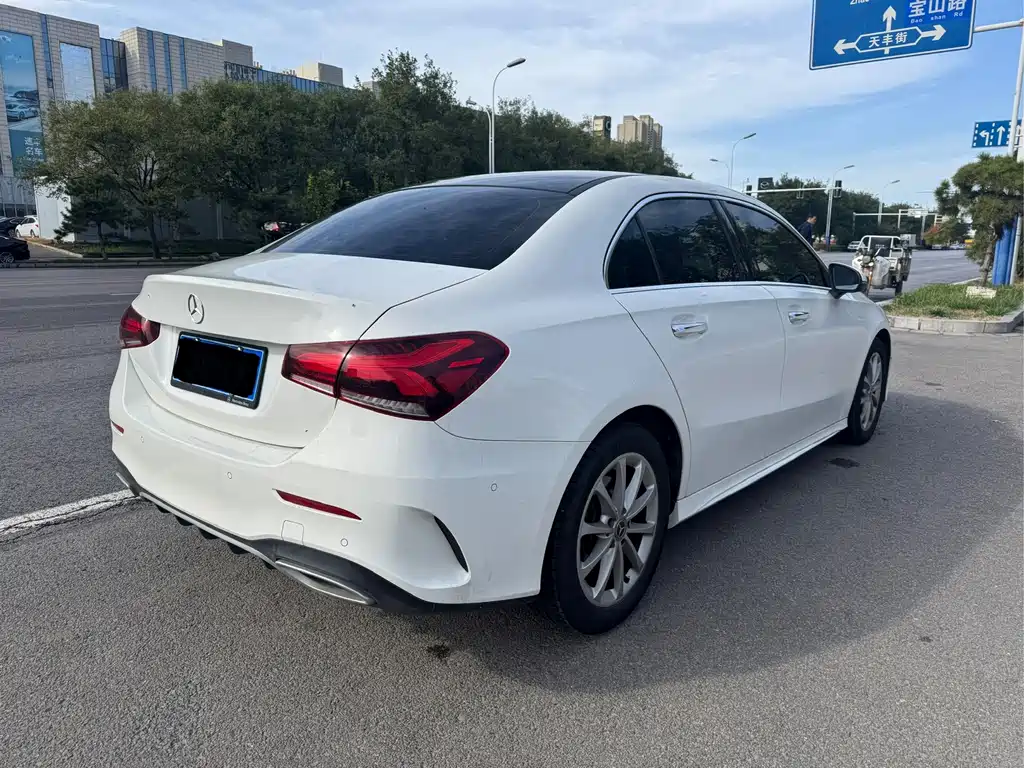Mercedes-Benz A-Class — миниатюра 4