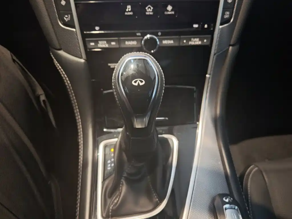 Infiniti Q50L — миниатюра 14