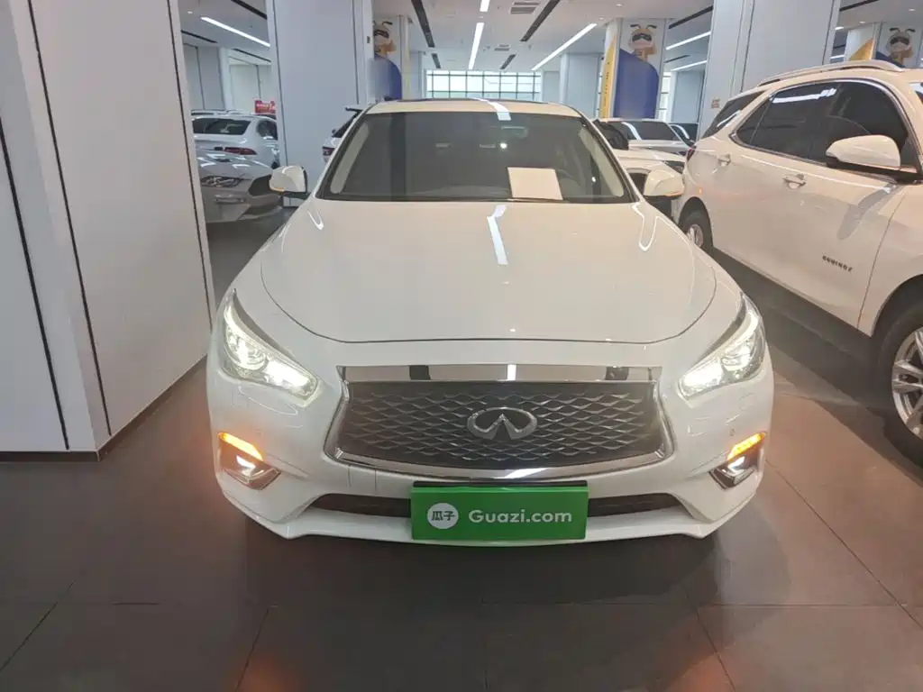 Infiniti Q50L — миниатюра 3