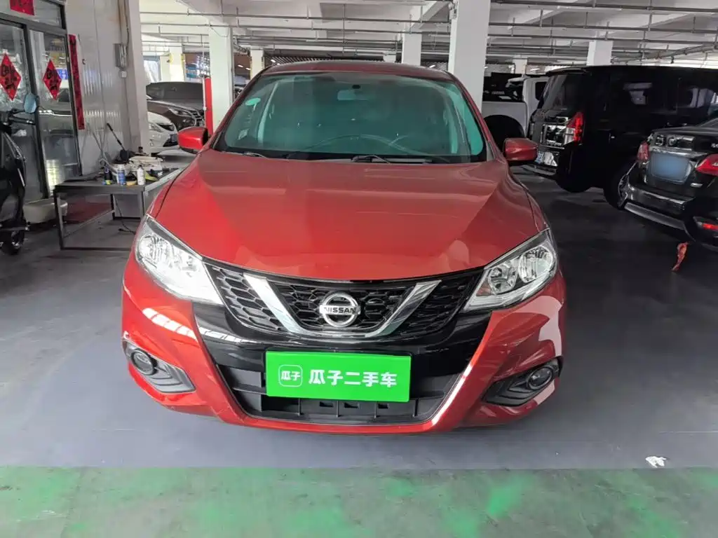 Nissan Tiida — миниатюра 3