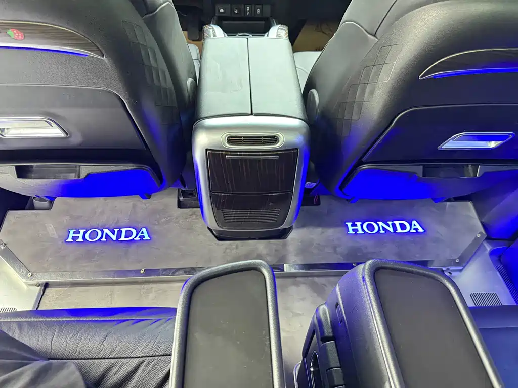 Honda Elysion — миниатюра 11