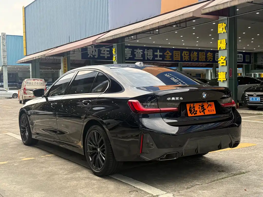 BMW 3 Series — миниатюра 7