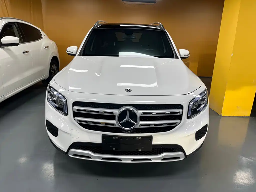 Mercedes-Benz GLB — миниатюра 2