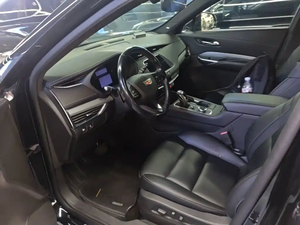 Cadillac XT4 — миниатюра 15