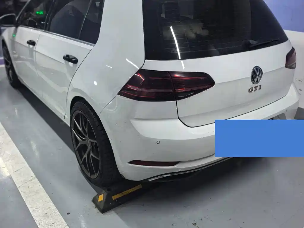 Volkswagen Golf — миниатюра 3