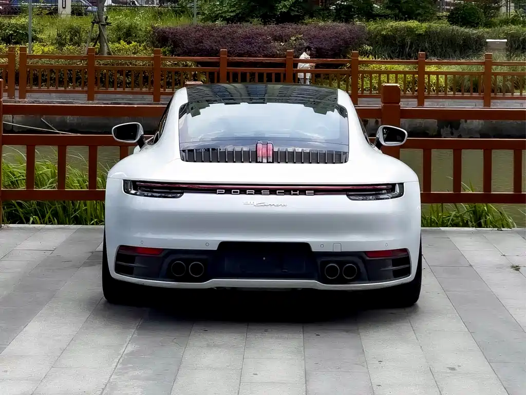Porsche 911 2020 Carrera 3.0T