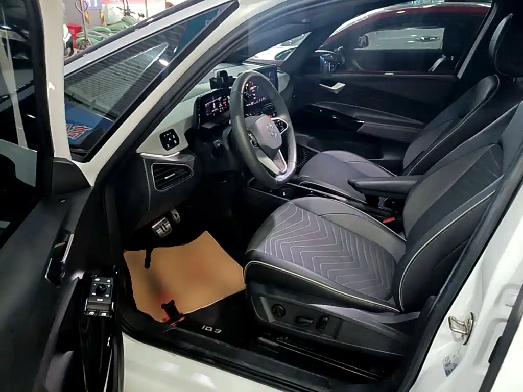 Volkswagen ID.3 — миниатюра 16