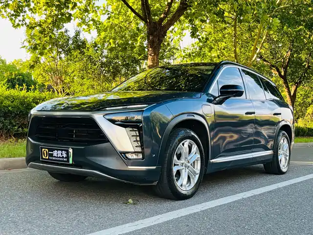 2021 Nio ES8