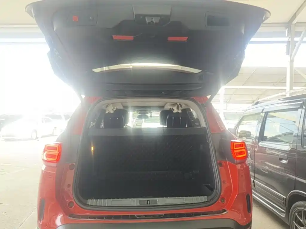 Citroen C5 AIRCROSS — миниатюра 19