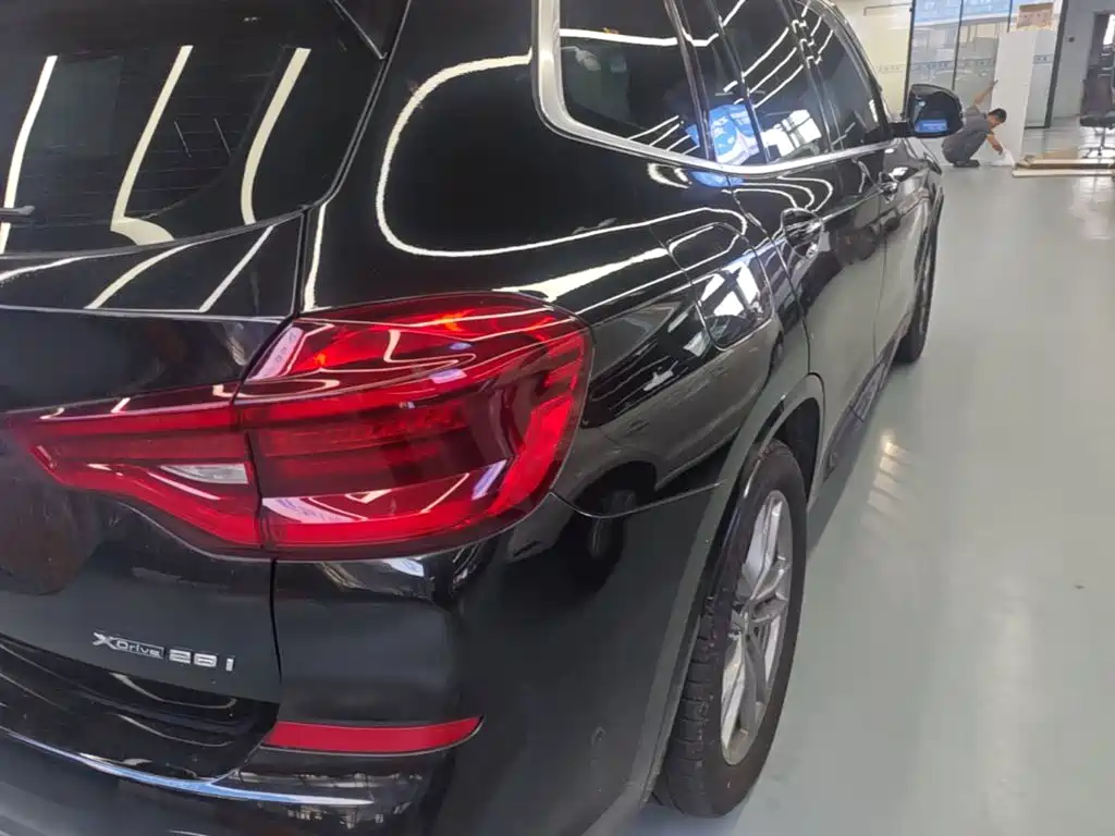 BMW X3 — миниатюра 8