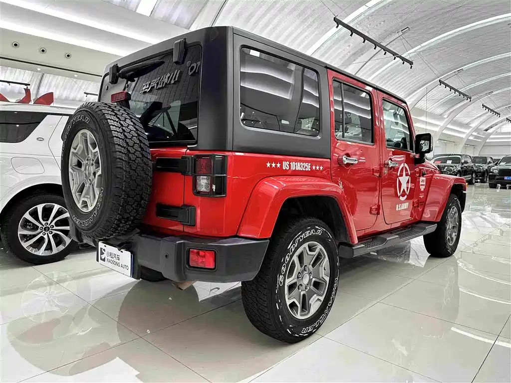 Jeep Wrangler — миниатюра 5