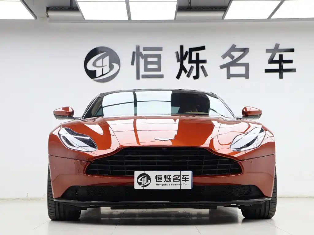 Aston Martin DB11 — миниатюра 26