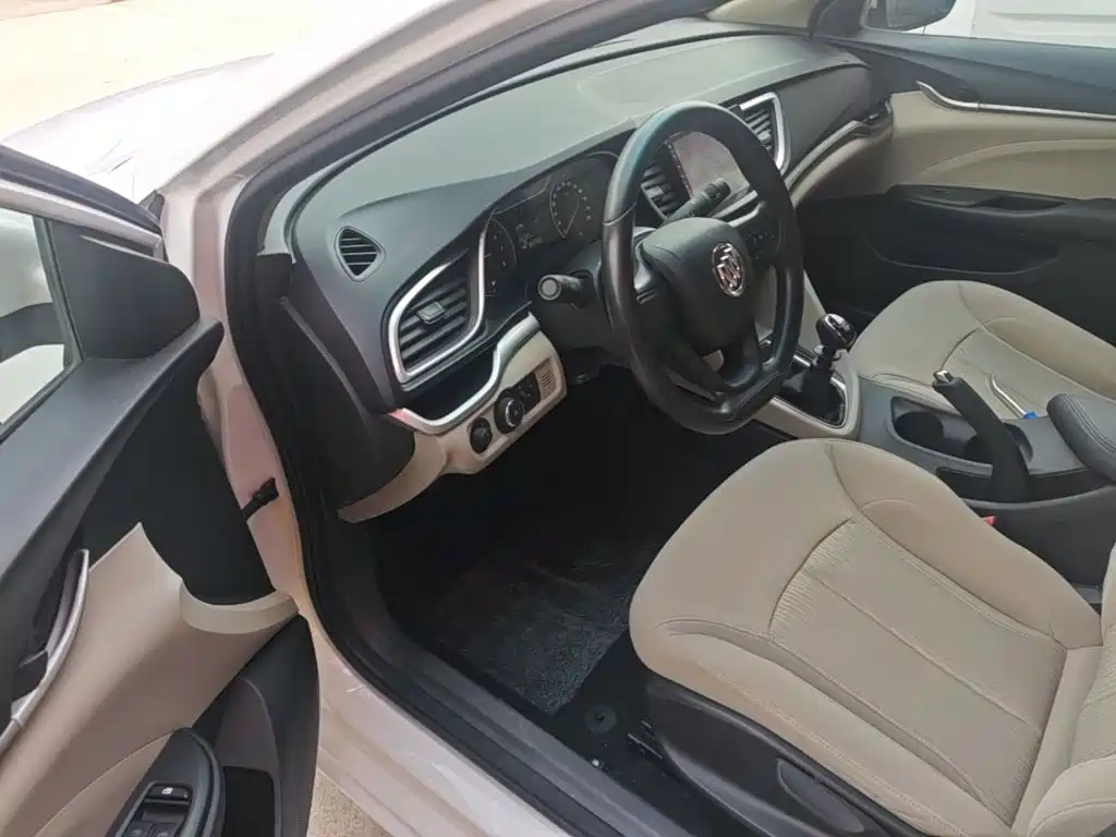 Buick Excelle — миниатюра 16